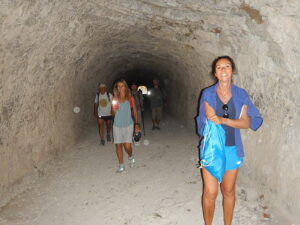 Les tunnels du sentier Martel dans le Verdon