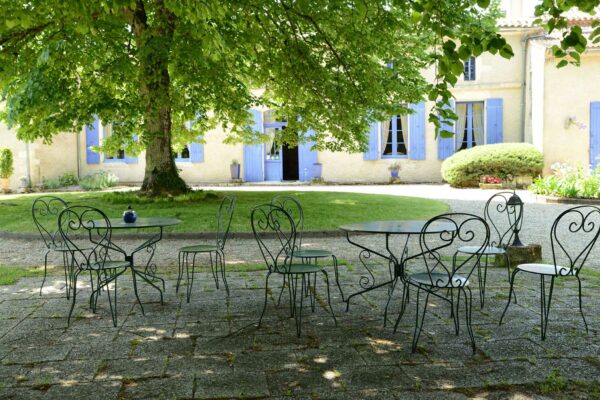Luxe calme maison en pierre - cure detox végétale cure de jeûne et randonnée Aquitaine entre Bordeaux et Royan Origine Soleil