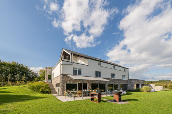 Le gîte en Ardenne pour vivre une expérience de jeûne et randonnée avec La voie du jeûne.