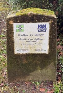 Borne château de Méridon